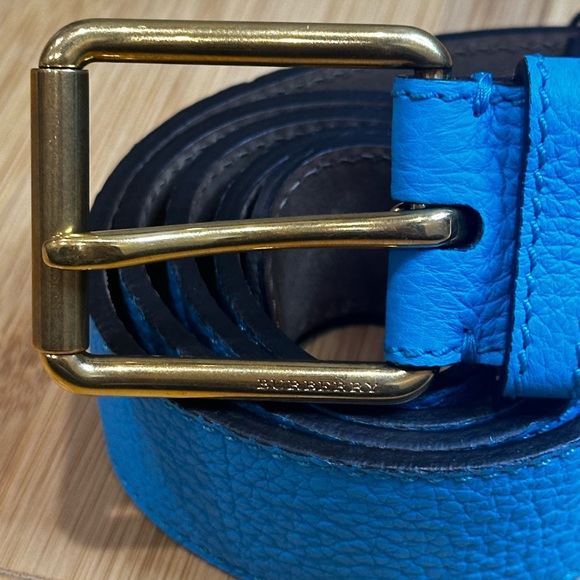 Burberry Women’s Leather Belt